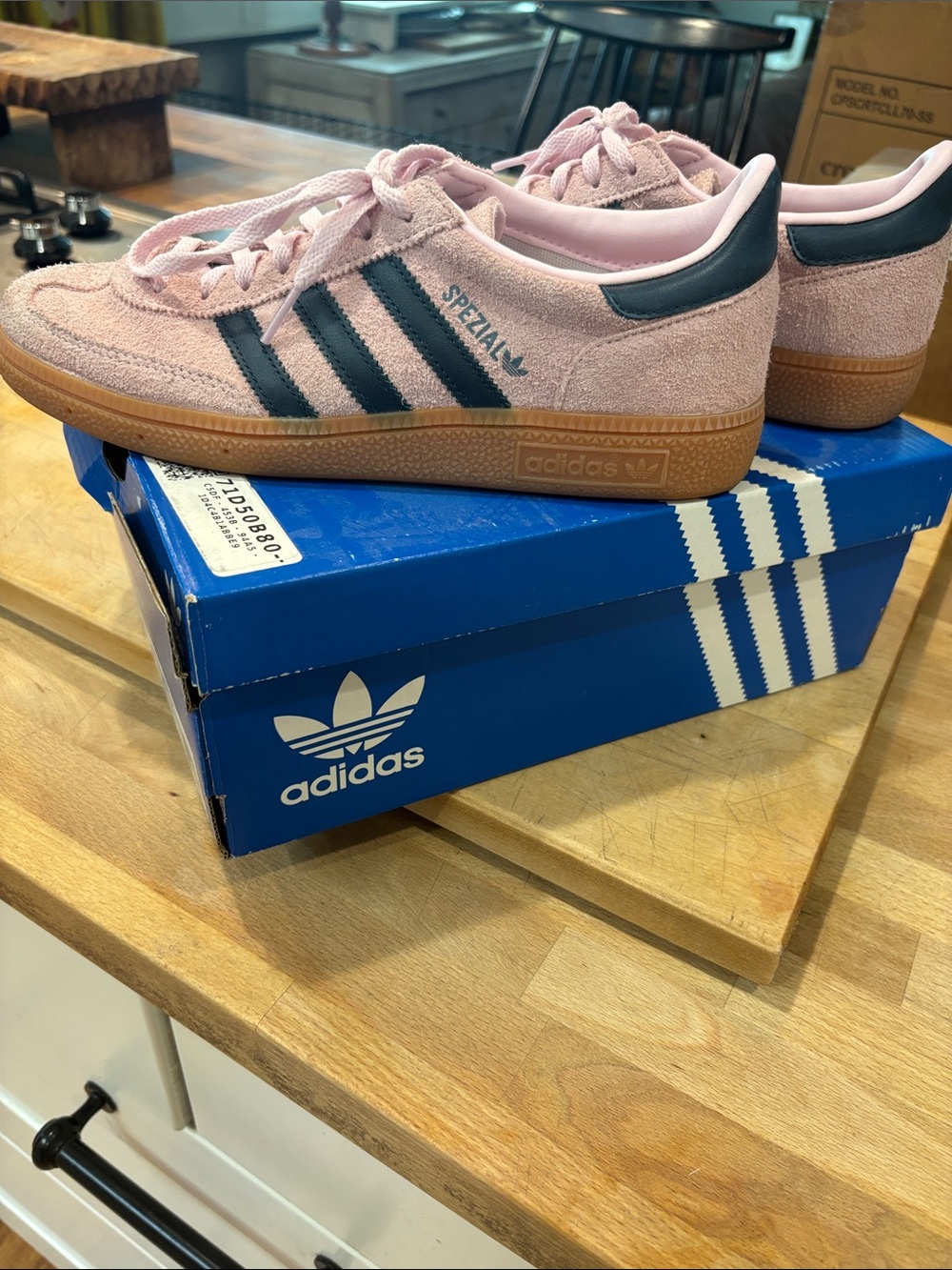Women’s Adidas Handball Spezial Shoes
Color: Clear Pink / Arctic Night / Gum